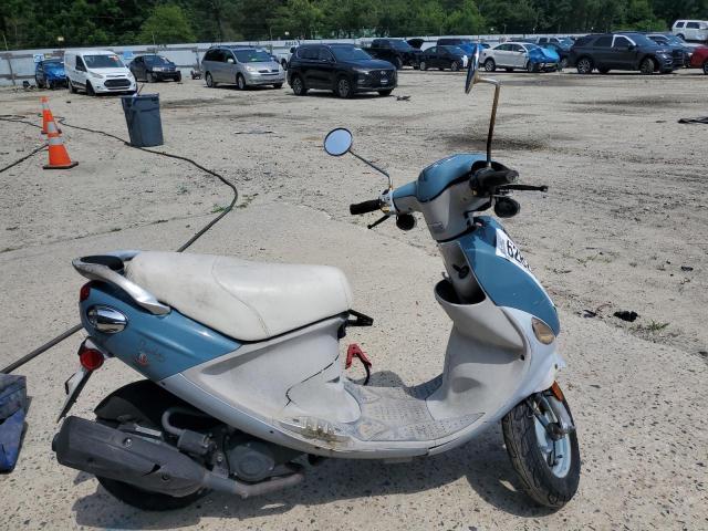 Salvage Genuine Scooter Co. Scooter