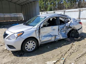  Salvage Nissan Versa