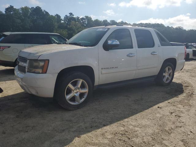 Salvage Chevrolet Avalanche