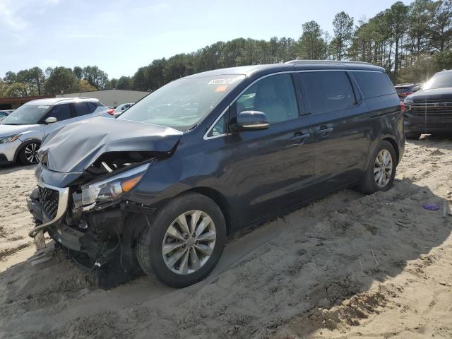  Salvage Kia Sedona