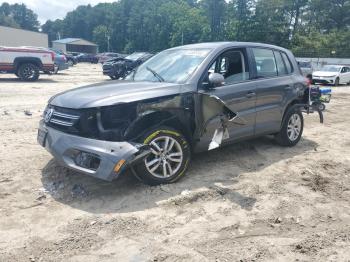  Salvage Volkswagen Tiguan