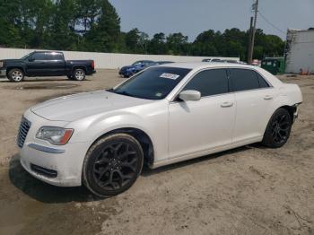  Salvage Chrysler 300