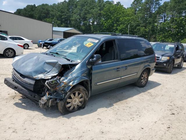  Salvage Chrysler Minivan