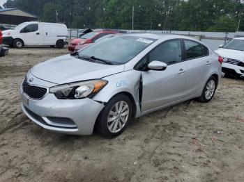 Salvage Kia Forte