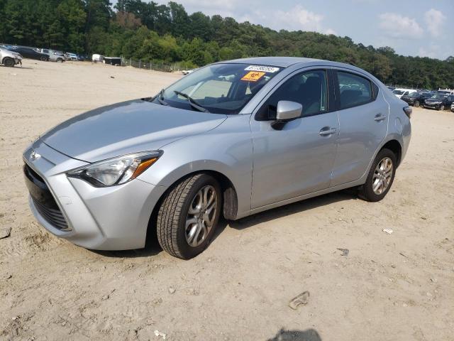  Salvage Toyota Yaris