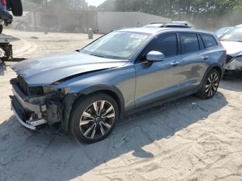  Salvage Volvo V60