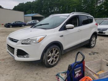  Salvage Ford Escape