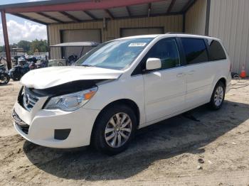  Salvage Volkswagen Routan
