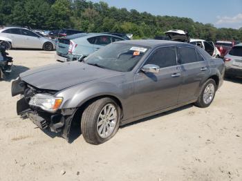  Salvage Chrysler 300