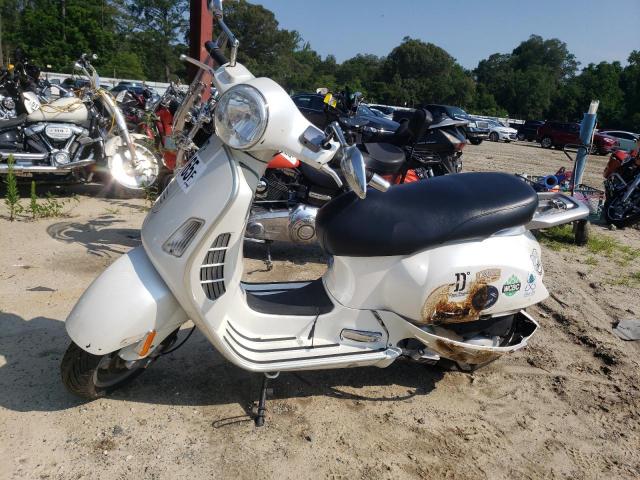  Salvage Vespa Scooter