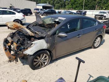  Salvage Kia Forte
