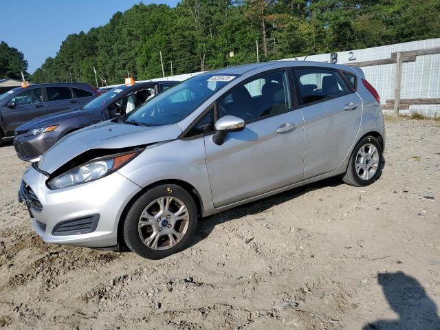  Salvage Ford Fiesta