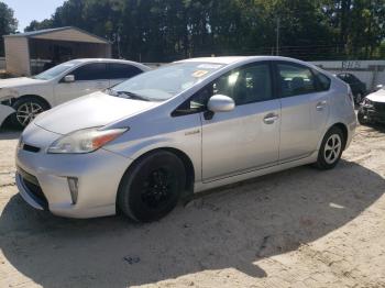  Salvage Toyota Prius