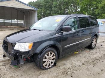  Salvage Chrysler Minivan