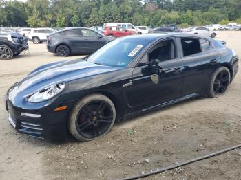  Salvage Porsche Panamera