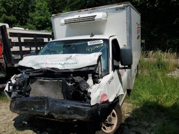  Salvage GMC Savana
