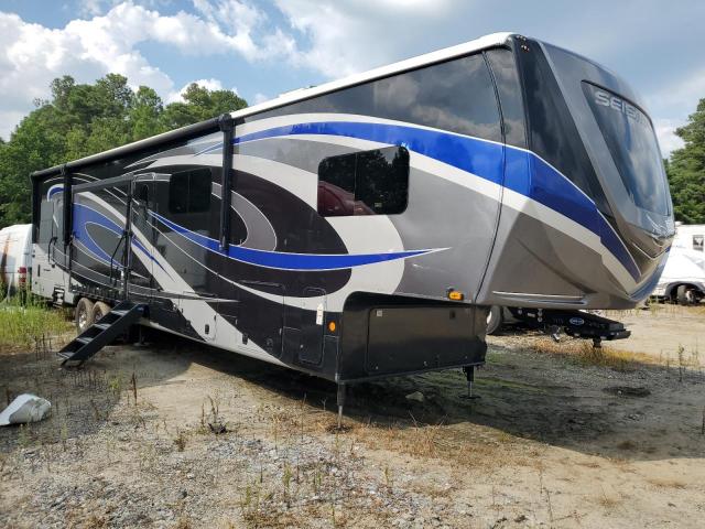  Salvage Jayco Seismic