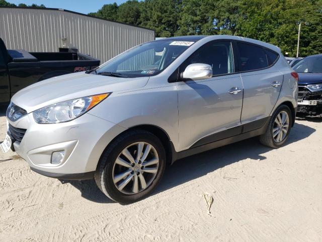  Salvage Hyundai TUCSON