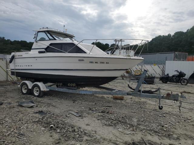  Salvage Bayliner Boat