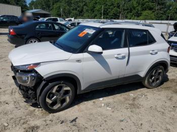  Salvage Hyundai VENUE