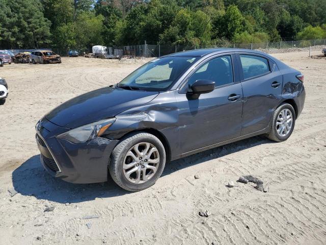  Salvage Toyota Yaris