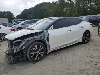  Salvage Nissan Maxima