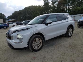  Salvage Mitsubishi Outlander