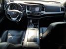Toyota Highlander Se Image 10