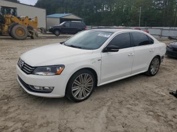  Salvage Volkswagen Passat