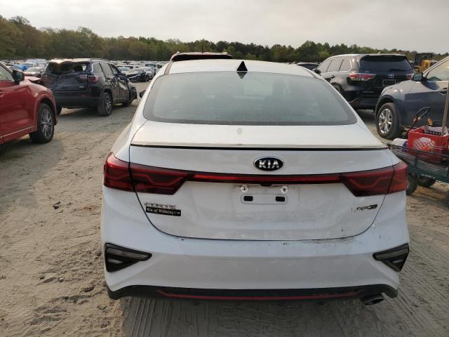 Kia Forte Gt Line Image 12