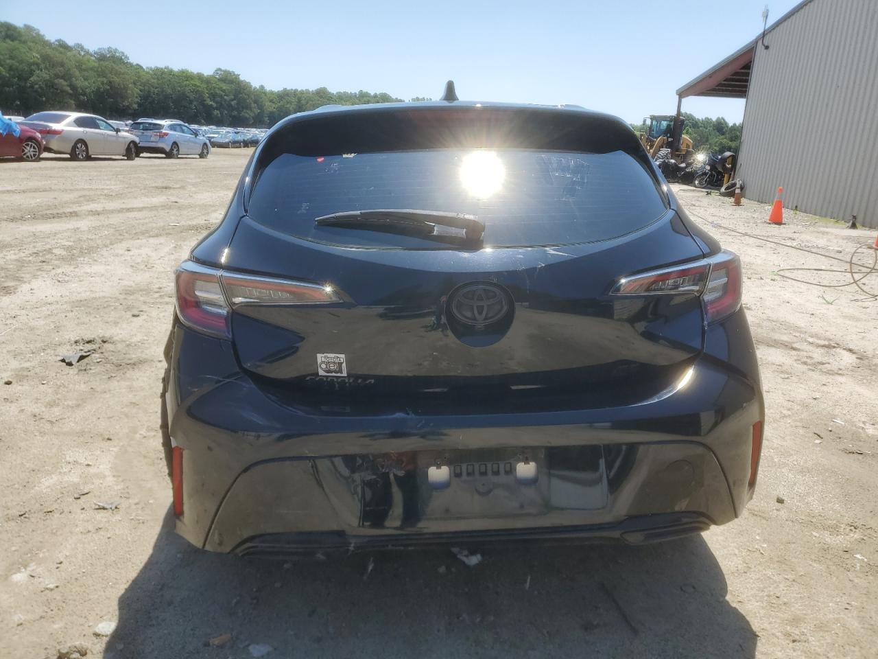 Toyota Corolla Se Image 8