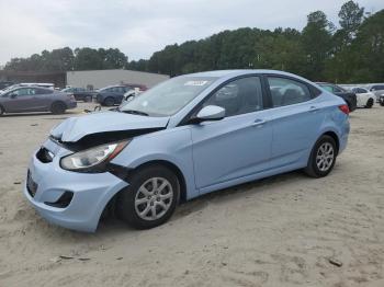  Salvage Hyundai ACCENT