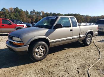  Salvage Chevrolet S-10