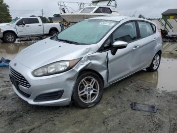  Salvage Ford Fiesta