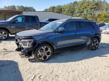  Salvage Kia Niro