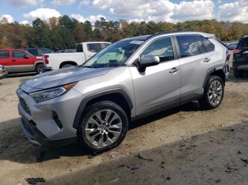  Salvage Toyota RAV4