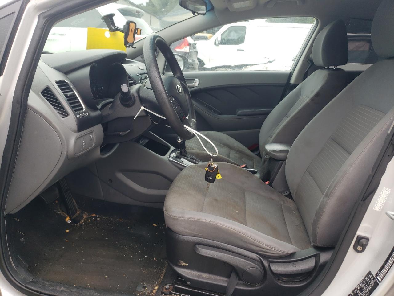 Kia Forte Lx Image 2