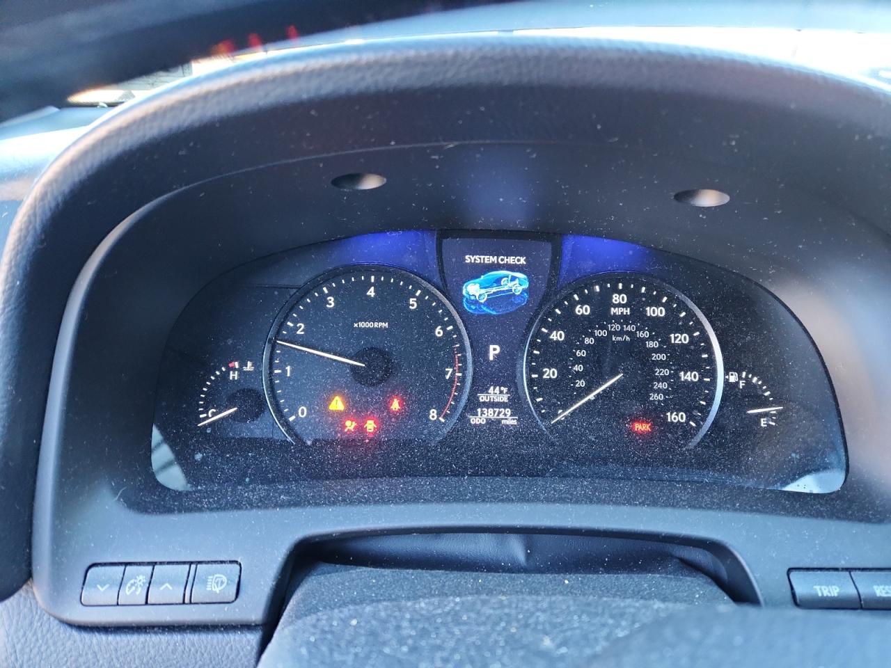 Lexus LS 460 Image 4