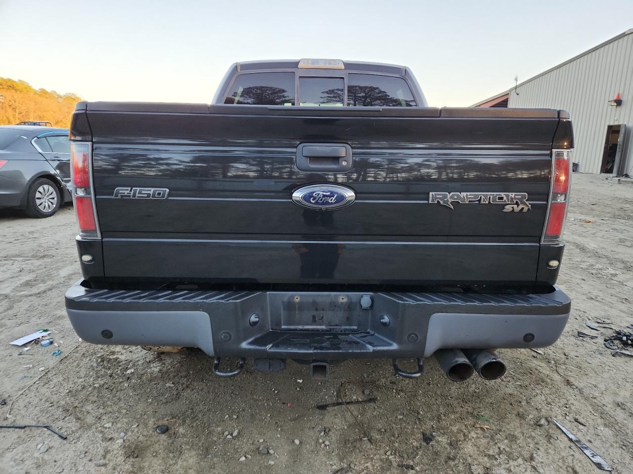 Ford F-150 Svt Raptor Image 9