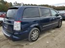 Chrysler Minivan Touring Image 2