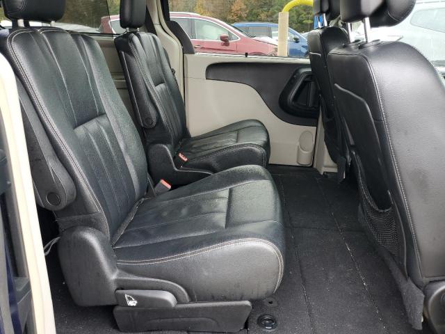 Chrysler Minivan Touring Image 5