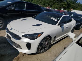  Salvage Kia Stinger