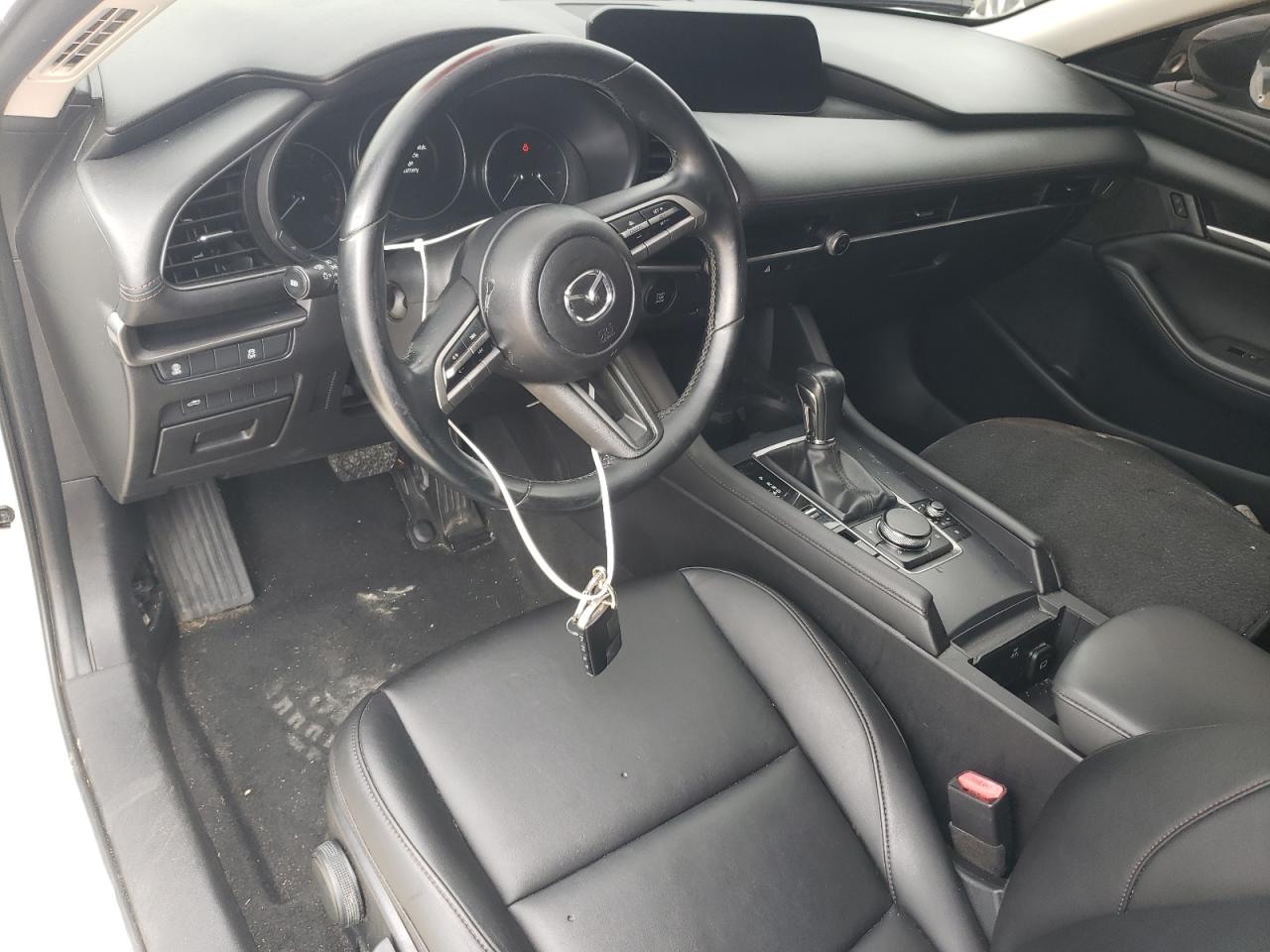 Mazda 3 Select Image 9