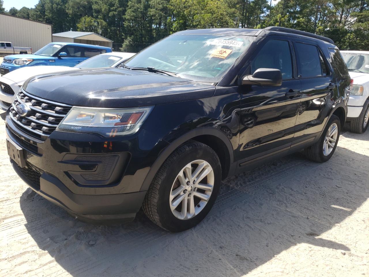 Ford Explorer Image 1