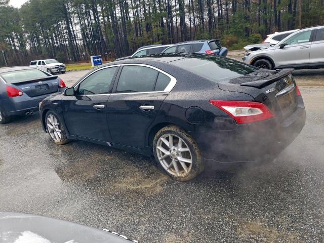 Nissan Maxima S Image 10