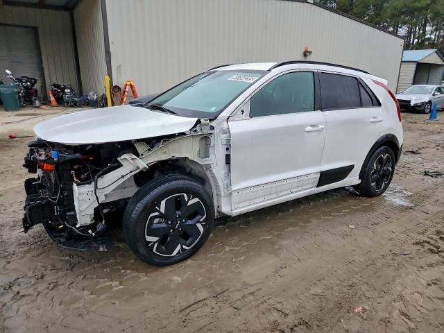  Salvage Kia Niro