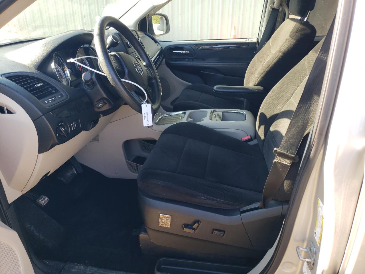 Dodge Caravan Sxt Image 4