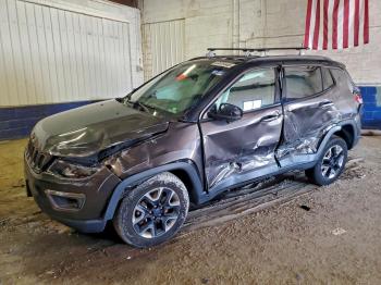  Salvage Jeep Compass