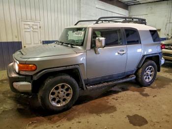  Salvage Toyota FJ Cruiser