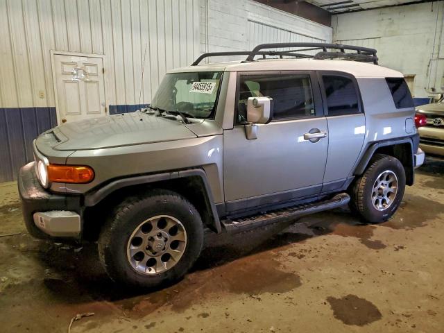  Salvage Toyota FJ Cruiser